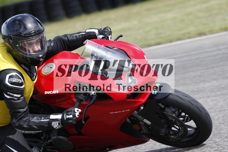/Archiv-2025/07 19.04.2025 Speer Racing ADR/Instruktorentraining/14